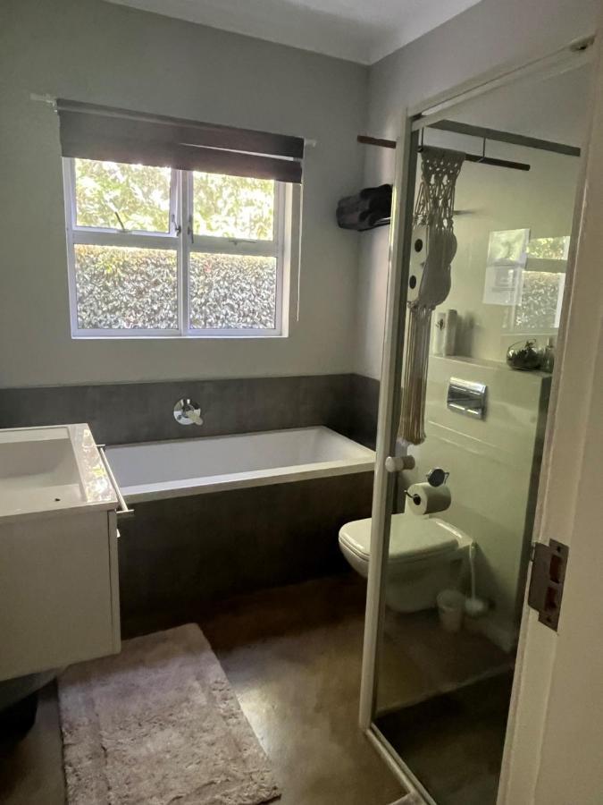 Serenity Self-Catering 2-Bed Unit Hermanus Εξωτερικό φωτογραφία
